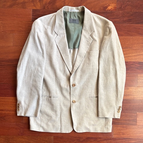 Hugo Boss Italian made Light Tan Blazer - Picture 1 of 7